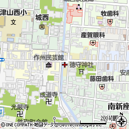 津山信用金庫西支店周辺の地図