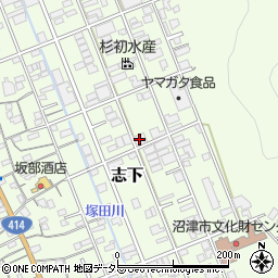 ヤマカ水産倉庫周辺の地図