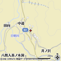 愛知県豊田市坂上町中道周辺の地図