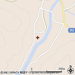 兵庫県丹波市山南町阿草720周辺の地図