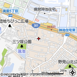 【月～土16:30〜23:59】見山町1丁目106-5☆アキッパ駐車場周辺の地図