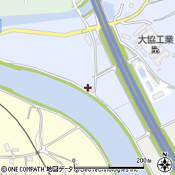 兵庫県丹波篠山市黒田675-2周辺の地図