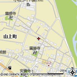 伊藤瓦屋根工事店周辺の地図