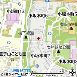 愛知県豊田市小坂本町6丁目112周辺の地図