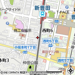 愛知県豊田市小坂本町1丁目11-6周辺の地図