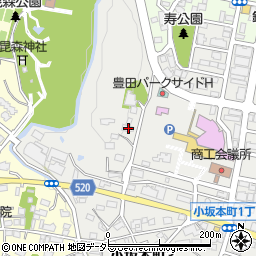 愛知県豊田市小坂本町2丁目32周辺の地図