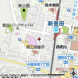 愛知県豊田市小坂本町1丁目8周辺の地図