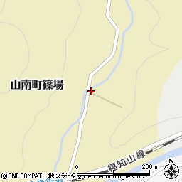 兵庫県丹波市山南町篠場106周辺の地図