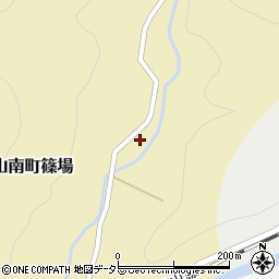 兵庫県丹波市山南町篠場119周辺の地図