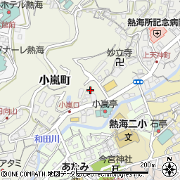 静岡県熱海市小嵐町9-1周辺の地図
