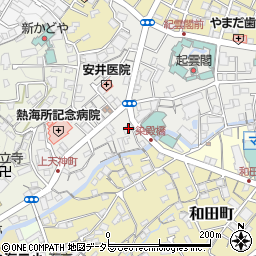 山田ビル周辺の地図