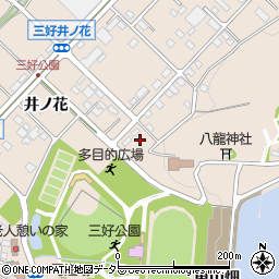 愛知県みよし市三好町井ノ花32-1周辺の地図