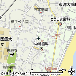 鶴田理髪店周辺の地図