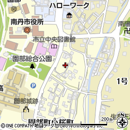 小桜町公民館周辺の地図