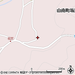 兵庫県丹波市山南町坂尻72周辺の地図