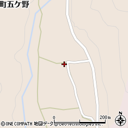 兵庫県丹波市山南町五ケ野54周辺の地図