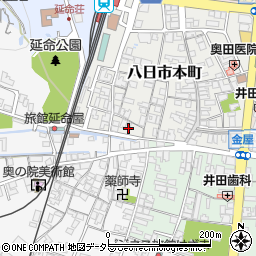 滋賀県東近江市八日市本町11-3周辺の地図