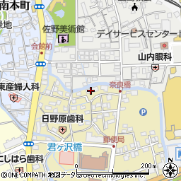 松竹ハイツ周辺の地図