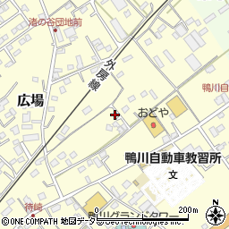 千葉県鴨川市広場967周辺の地図