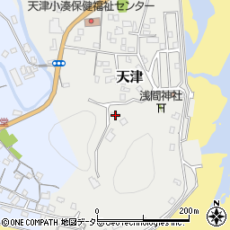 千葉県鴨川市天津107-1周辺の地図