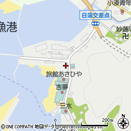 小湊駐車場周辺の地図