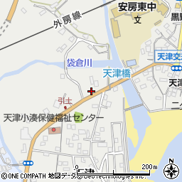千葉県鴨川市天津195周辺の地図