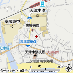 千葉県鴨川市天津1117周辺の地図