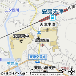 千葉県鴨川市天津1022周辺の地図
