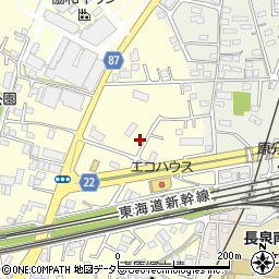 静岡県駿東郡長泉町本宿103-1周辺の地図