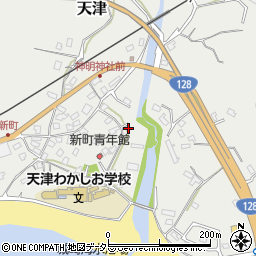 千葉県鴨川市天津2004周辺の地図
