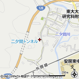 千葉県鴨川市天津385-1周辺の地図