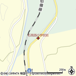 石見西小学校前周辺の地図