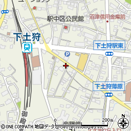 山田理容所周辺の地図