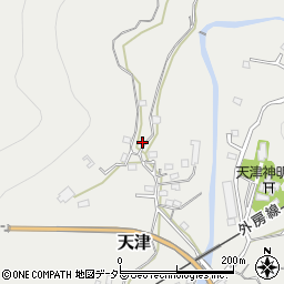 千葉県鴨川市天津2265周辺の地図