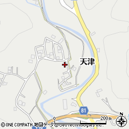 千葉県鴨川市天津597-3周辺の地図