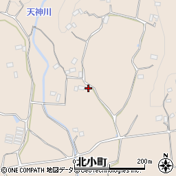 千葉県鴨川市北小町1216-1周辺の地図