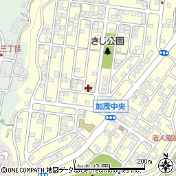 静岡県三島市加茂40-18周辺の地図