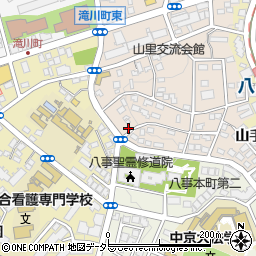 愛知県名古屋市昭和区山里町137-5周辺の地図