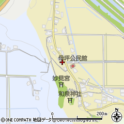 兵庫県丹波市柏原町母坪137周辺の地図