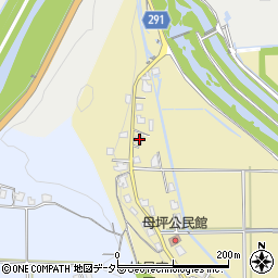 兵庫県丹波市柏原町母坪215周辺の地図