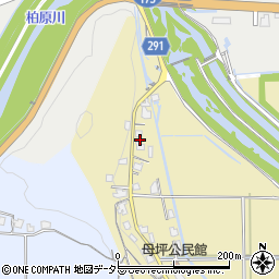 兵庫県丹波市柏原町母坪211-1周辺の地図