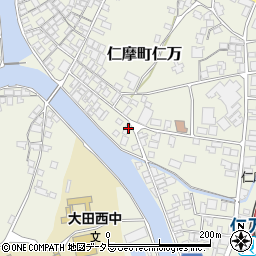 島根県大田市仁摩町仁万上本1523周辺の地図