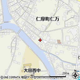 島根県大田市仁摩町仁万上本1523-2周辺の地図