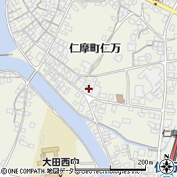 島根県大田市仁摩町仁万上本周辺の地図