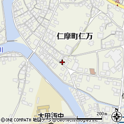 島根県大田市仁摩町仁万上本1517周辺の地図