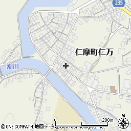 島根県大田市仁摩町仁万上本1504周辺の地図