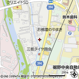 静岡県裾野市二ツ屋107周辺の地図