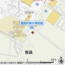 セブンイレブン愛知川豊満店周辺の地図