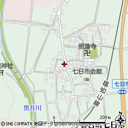 兵庫県丹波市春日町七日市151周辺の地図