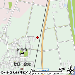 兵庫県丹波市春日町七日市180周辺の地図